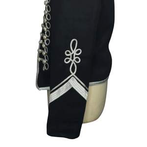 ชุดเครื่องแบบทหารฮุสซาร์สีดำผ้าฝ้ายสำหรับผู้ชาย แต่งด้วยลายถักสีเงินและกระดุมโลหะ - Product Image 4