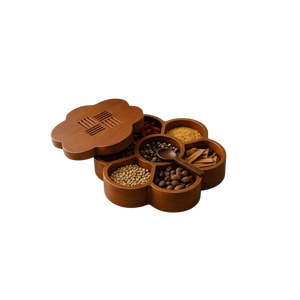 Boîte à épices en bois artisanale en forme de fleur, 7 compartiments, Masala Dabba avec cuillère pour le rangement en cuisine, écologique, vente en gros - Product Image 1