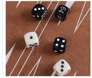Jeu de backgammon pliable en cuir avec pions blancs et noirs pour jouer en intérieur et en extérieur - Product Image 4