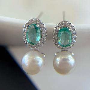 ต่างหูห้อยระย้าหรูหราอเนกประสงค์ ผลิตจากไข่มุกน้ำจืดแท้จากจูจี้ ประดับด้วยเพทายสีน้ำเงินรอยัลสไตล์เรโทร ดีไซน์ประณีต ให้ลุคแบบวินเทจ - Product Image 5