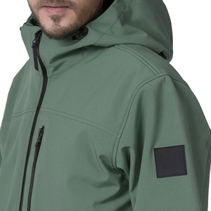 แจ็คเก็ตซอฟต์เชลล์ขายดี ปี 2026 พร้อมโลโก้สั่งทำพิเศษ มีฮู้ด สไตล์ไฮสตรีทสำหรับผู้ชาย ลดราคา ปี 2026 - Product Image 2