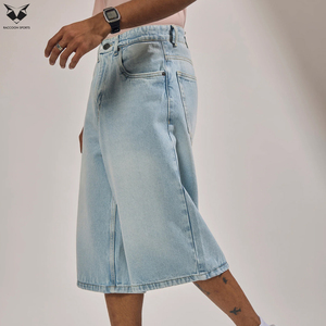 Shorts en jean baggy streetwear 2026 pour hommes, coupe droite, respirants, légers pour l'été, bleu vintage, avec logo personnalisé, vente en gros - Product Image 3