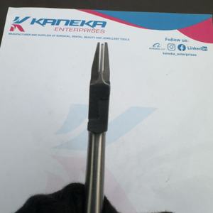 Kaneka aderer คีมลวดดัดฟัน3ง่ามสำหรับจัดฟันทำจากสแตนเลส S1.5ซม. อุปกรณ์ทันตกรรมพร้อมโลโก้แบบกำหนดเอง - Product Image 3