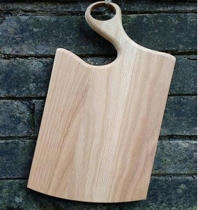 Tabla de Madera Resistente para Servir Charcutería, Ideal para Organizar Quesos Finos, Frutas Frescas, Nueces y Aperitivos para una Cena Elegante en Casa - Product Image 5