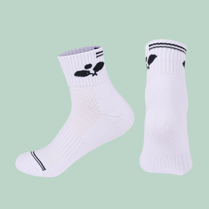 Chaussettes de sport pour femmes ODM en spandex/nylon épais, blanches, avec logo de tennis personnalisé, respirantes, en coton tricoté, pour adultes, sports d'été - Product Image 3