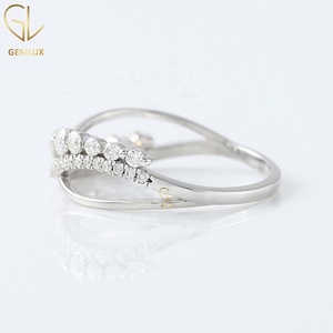 Round Cut Moissanite Wedding Band, 14K White Gold Criss Cross <b>Infinity</b> Twisted Band for Women Engagement Ring - Product Image 6