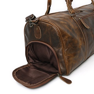 Bolsa de Lona de Cuero Hecha a Mano de Primera Calidad |   Bolsa de Viaje de Fin de Semana de Cuero Vacuno de Grano Completo |   Bolsa Deportiva de Gran Capacidad para Gimnasio y Aire Libre - Product Image 5