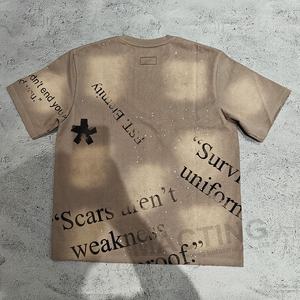 T-shirt personnalisé coupe droite 230 g/m² en coton épais, style vintage, délavé à l'acide, orné de strass, streetwear écoresponsable, motif à pois sur le devant - Product Image 2