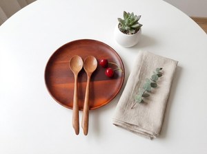 Cuillère en bois traditionnelle, faite à la main, en bois naturel, vaisselle de table - Product Image 4
