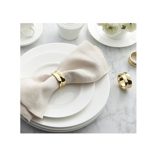 Ronds de serviette élégants en métal avec motifs complexes pour tables de cérémonie, mariages, réceptions et dîners festifs - Product Image 5