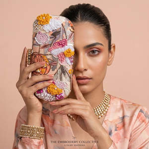 Pochette brodée multicolore pour femme, sac à main indien fait main pour soirée - Product Image 1
