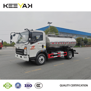 Hot 6cbm HOWO 4x2 <strong>Milk</strong> Tank <strong>Truck</strong> Diesel <strong>Mini</strong> <strong>Milk</strong> <strong>Tanker</strong> <strong>Truck</strong> Drinking <strong>Milk</strong> <strong>Tanker</strong> 304 Stainless Steel <strong>Tanker</strong> for Sale - Product Image 2