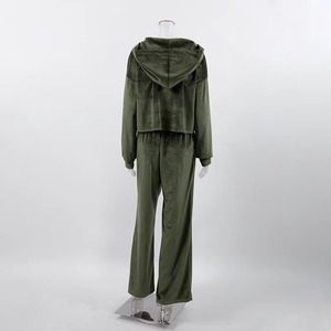 Colección de San Valentín, Conjunto Deportivo de Terciopelo para Mujer, Chaqueta de Terciopelo Bordada y Pantalones Largos, Traje de Dos Piezas - Product Image 2