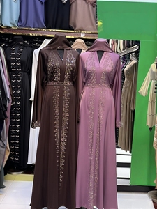 Abaya de mariage traditionnelle musulmane de Dubaï, faite à la main, de haute qualité, modeste, perlée et pailletée, à manches longues, respirante, col en V pour femme - Product Image 5