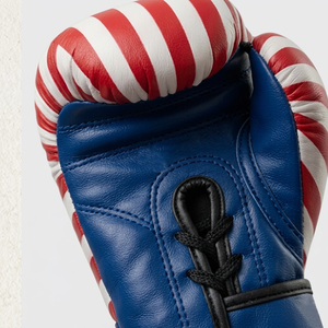 Mini Guante de Boxeo de Cuero PU con Diseño de Bandera de EE. UU. para Colgar en el Coche – Llavero y Colgante para Espejo Retrovisor Disponible - Product Image 5