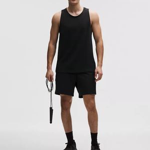 Débardeur de sport pour hommes, style décontracté d'été, en matière légère, avec découpe des emmanchures et col rond, vente en gros - Product Image 3