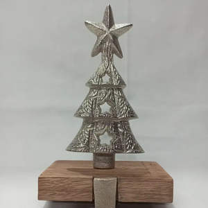 Supports de chaussettes de Noël en métal sur mesure, forme renne et Père Noël, prix avantageux - Product Image 5