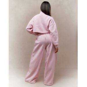 ชุดวอร์มสองชิ้นสำหรับผู้หญิงเสื้อครอปไหล่คอปาดตะเข็บตรงขากว้างแบบมีซิปครึ่งคอ - Product Image 2