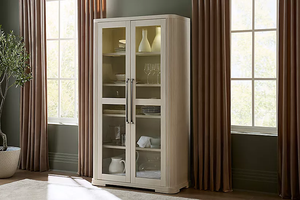 Aparador Moderno de Madera con Puertas de Vidrio y Tiradores Metálicos para Almacenamiento en el Comedor - Product Image 4