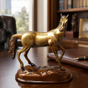 SHUBHAM - Estatua de Caballo de Latón Personalizada, Escultura de Animal Estilo Art Déco, Figura Metálica para Decoración del Hogar u Oficina, Regalo de Inauguración de Casa - Product Image 1