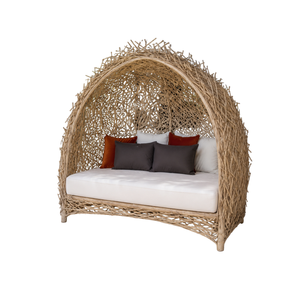 ARTERRA Chaise longue de luxe moderne en teck avec baldaquin pour piscine et plage, coussins résistants aux UV, idéale pour hôtel - Product Image 1