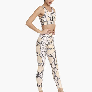 Ensembles de yoga pour femmes les plus vendus, vêtements de fitness pour femmes, ensembles de yoga de haute qualité pour femmes en vente - Product Image 3