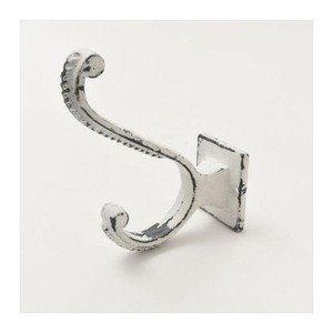 Heavy Duty Iron Wall Hook for Farmhouse Interior Decorative Utility Storage <b>Rack</b> with Rustic Metal Design - Product Image 2