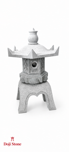 Lanterne de jardin japonaise en pierre de grès Doji Stone 45 cm, sculpture lumineuse d'extérieur pour bassin et piscine Zen - Product Image 3