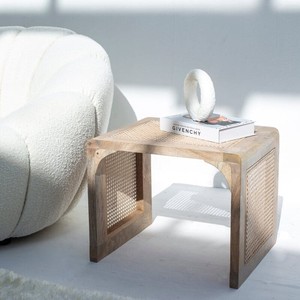 Mesa Auxiliar Vandana Orion Maxima de Ratán y Madera de Mango, Diseño Moderno de Muebles con Acentos Naturales - Product Image 2