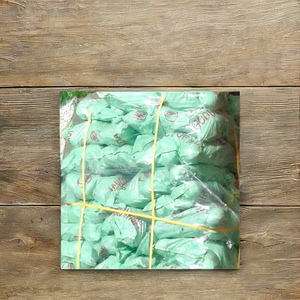 Coco Indio Premium (Semi Descascarillado) Pollachi, Fruta Tropical y Subtropical Fresca y Madura de la India, Estilo Campestre - Product Image 1