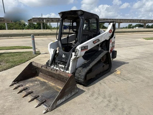 Cargadora Compacta de Orugas T66 2022 con Cabina Cerrada, Máquina de Construcción de Alto Rendimiento - Product Image 3