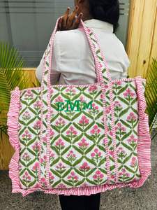 Nouveauté : Sac fourre-tout en coton brodé à volants, sacs à bandoulière matelassés pour femmes, sacs de transport faits à la main - Product Image 4