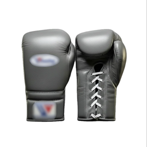 Guantes de Boxeo Profesionales Hechos a Mano con Cordones de Cuero Vacuno Genuino |   Correa de Muñeca Ajustable |   Transpirable |   Ligero |   Guantes - Product Image 2