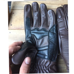 Gants de moto en cuir de vachette de qualité supérieure - Imperméables, respirants, antidérapants, compatibles avec les écrans tactiles, unisexes - Product Image 4