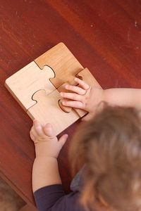 Jouets en bois personnalisés pour bébés avec des formes, des couleurs, des motifs et des emballages uniques pour les marques de produits pour bébés en marque blanche - Product Image 6
