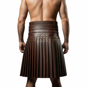 Kilt en cuir marron fait main - Product Image 1