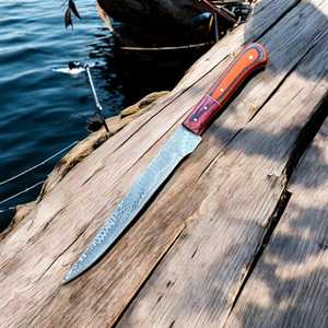 Couteau à filet en acier damas forgé à la main de 12 pouces |   Couteau de chasse personnalisé avec manche en bois, embouts en laiton et étui - Product Image 2