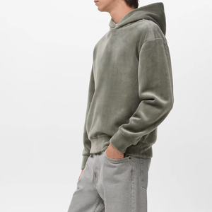 Sweat-shirt à capuche en velours côtelé vert sauge premium pour homme, coupe ample, tissu doux côtelé, streetwear décontracté de luxe, hiver - Product Image 3