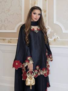 Kurta noire brodée longueur cheville pour femme, coupe classique, tenue indienne pakistanaise pour mariage et fête - Product Image 3