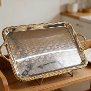 Plateau en métal décoratif, plateau de service, centre de table pour mariage, hôtel, maison, restaurant, vaisselle, vente en gros, approvisionnement en vrac - Product Image 1