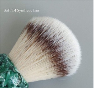 Dscosmetic Brosse à raser pour hommes avec manche en résine synthétique Jade G7 de 30 mm - Product Image 3