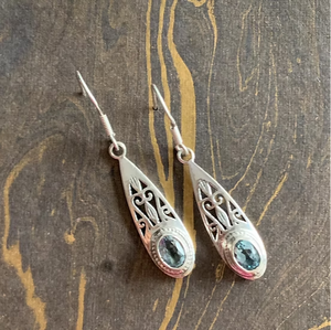 Pendientes largos clásicos de cuarzo azul y plata 925 con piedra preciosa ovalada natural, joyería vintage hecha a mano para mujer - Product Image 3