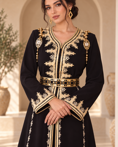 Caftan marocain noir de luxe avec broderie dorée, ornements aux épaules et ceinture géométrique pour femmes, pour les mariages et les soirées - Product Image 1