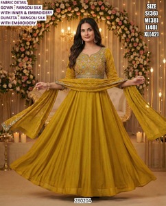 Ensemble de robe en soie Anarkali Ziya traditionnel et festif, style Bhandhani pour Rangoli, protection solaire, séchage rapide, longueur au sol, coupe classique - Product Image 2