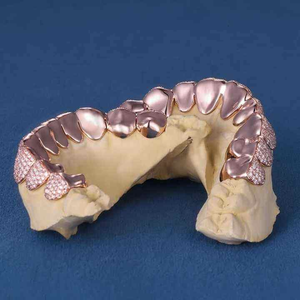 Grillz Diamantés Luxe Bijoux Dentaires Personnalisés Accessoire de Mode pour Hommes Femmes Style Streetwear Hip Hop - Product Image 2
