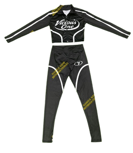 Vicious One Damen Sportliches 2-Teiliges Set Langarm Reißverschluss Kurze Crop-Top Hose Schnelltrocknend Für Alle Jahreszeiten Buchstabenmuster Bedruckt - Product Image 1