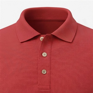 Vente en gros de polos pour hommes sur mesure avec logo imprimé, nouveau design, couleur unie, tissu tricoté, fabriqué au Pakistan - Product Image 4