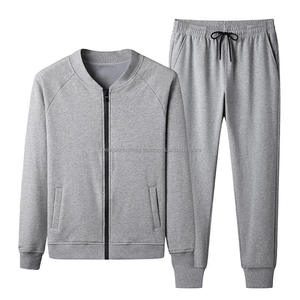 Survêtement Homme Personnalisé Imprimé Pas Cher en Polaire Respirante avec Capuche et Pantalon Long en Coton pour l'Automne - Product Image 5