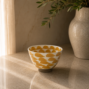 Tazón de Cerámica Premium con Diseño Floral Audaz y Perfil Redondo Profundo para una Decoración Elegante en la Cocina y la Mesa - Product Image 4