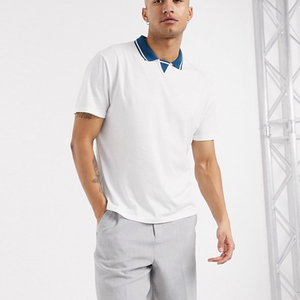 Polo à manches courtes blanc pour homme avec col bleu, style décontracté, en piqué de coton respirant, coupe classique, design uni - Product Image 1